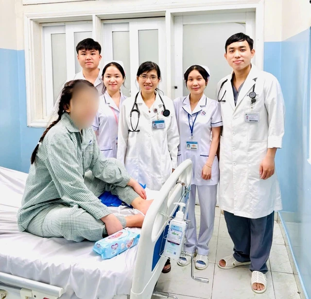 Cô gái sốc phản vệ nặng sau gây mê nâng mũi