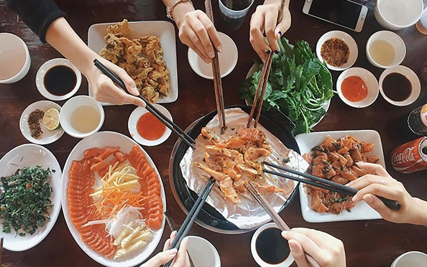 10 lời khuyên cho người rối loạn tiêu hóa mạn tính khi đi du lịch