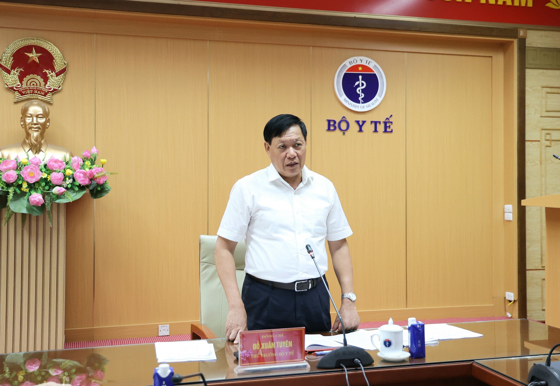 Bộ Y tế kêu gọi các nhà khoa học ngành y không tham gia hoạt động quảng cáo sai quy định, vi phạm pháp luật