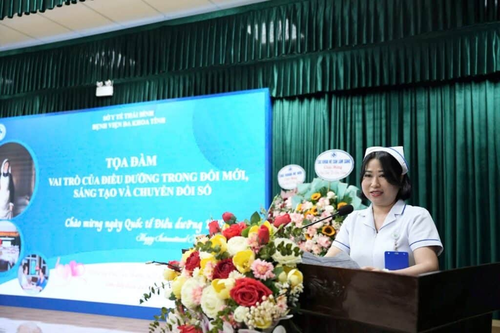 Vai trò của điều dưỡng trong đổi mới, sáng tạo và chuyển đổi số