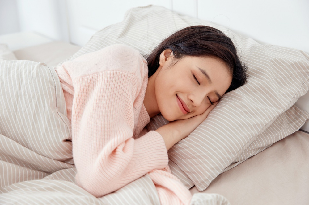 Ngủ đủ giấc giúp phục hồi và tái tạo da như thế nào?