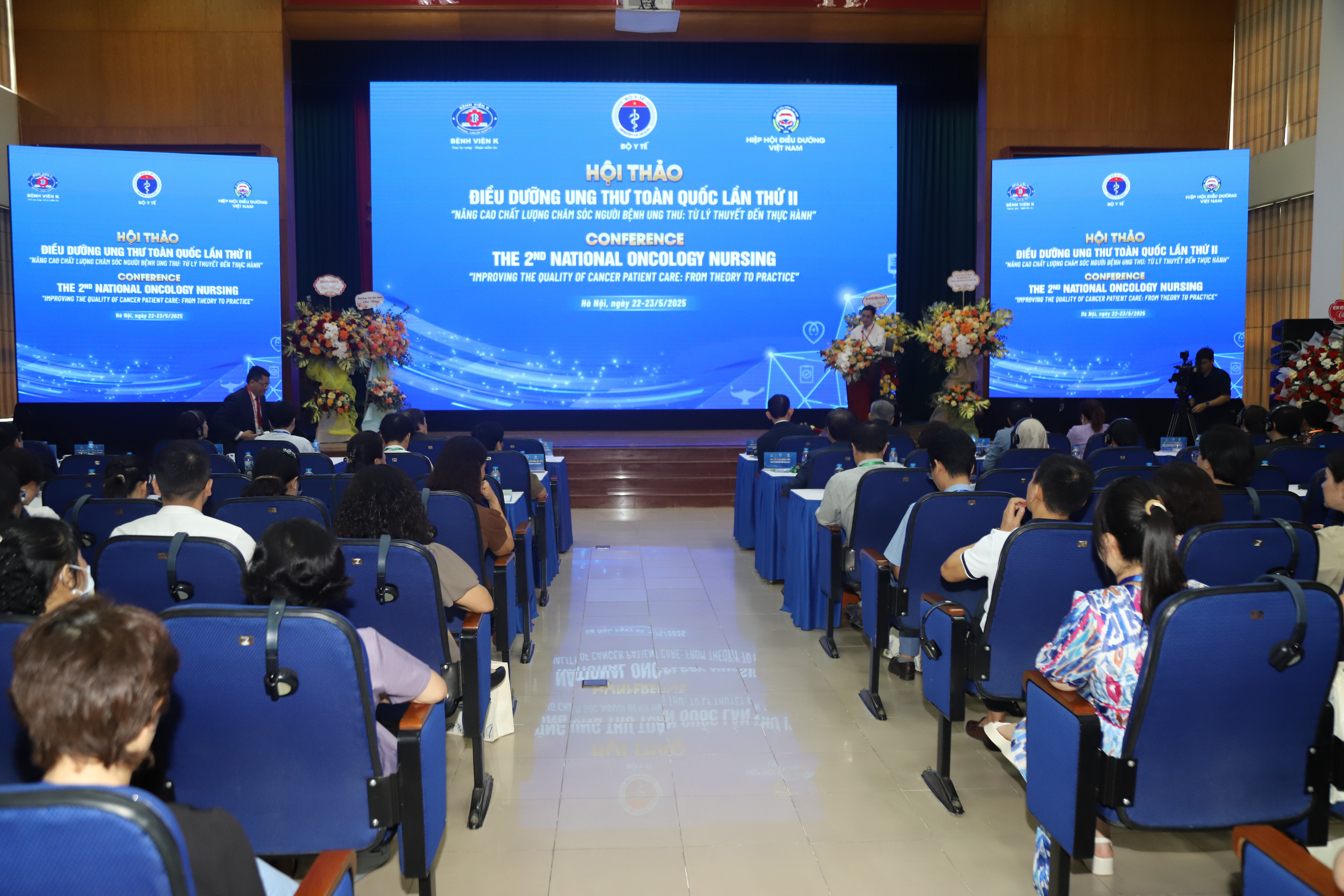 Hội thảo Điều dưỡng ung thư toàn quốc lần thứ II: Vì một tương lai tươi sáng của nghề Điều dưỡng.