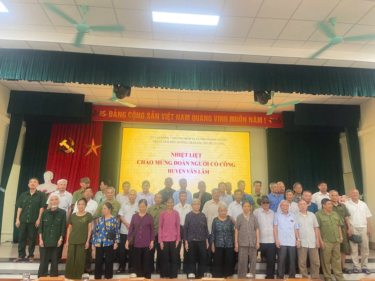 Trung tâm Điều dưỡng, chăm sóc người có công tỉnh Hưng Yên: Nâng cao chất lượng điều dưỡng là tiêu chí hàng đầu để phục vụ công tác ‘Đền ơn đáp  nghĩa’