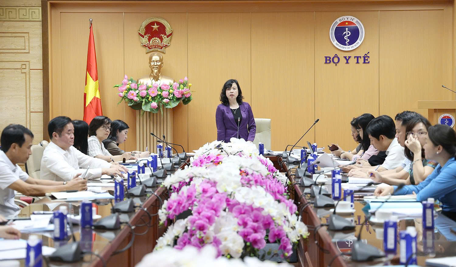 Bộ Y tế đẩy nhanh tiến độ hoàn thiện xây dựng Chương trình Mục tiêu quốc gia về chăm sóc sức khỏe, dân số và phát triển giai đoạn 2026–2035