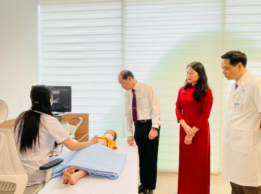 Miễn phí khám theo yêu cầu cho trẻ trong tháng 6