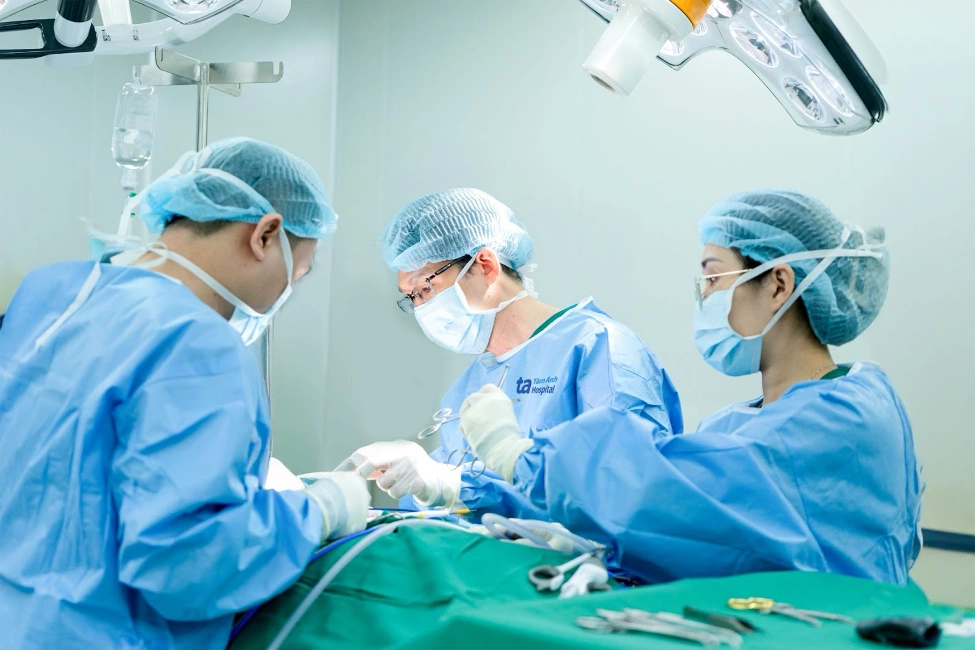 Ung thư da và tuyến giáp cùng lúc