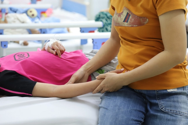 TPHCM: Sốt xuất huyết gia tăng báo động, 6 ca tử vong