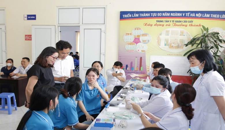 Tái cấu trúc Trạm Y tế xã/phường tại Hà Nội: Khoa học công nghệ làm trụ cột cho hệ thống y tế cơ sở hiện đại
