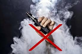 Sau 5 năm sử dụng chất kích thích, cô gái 21 tuổi rối loạn tâm thần, đánh cả mẹ