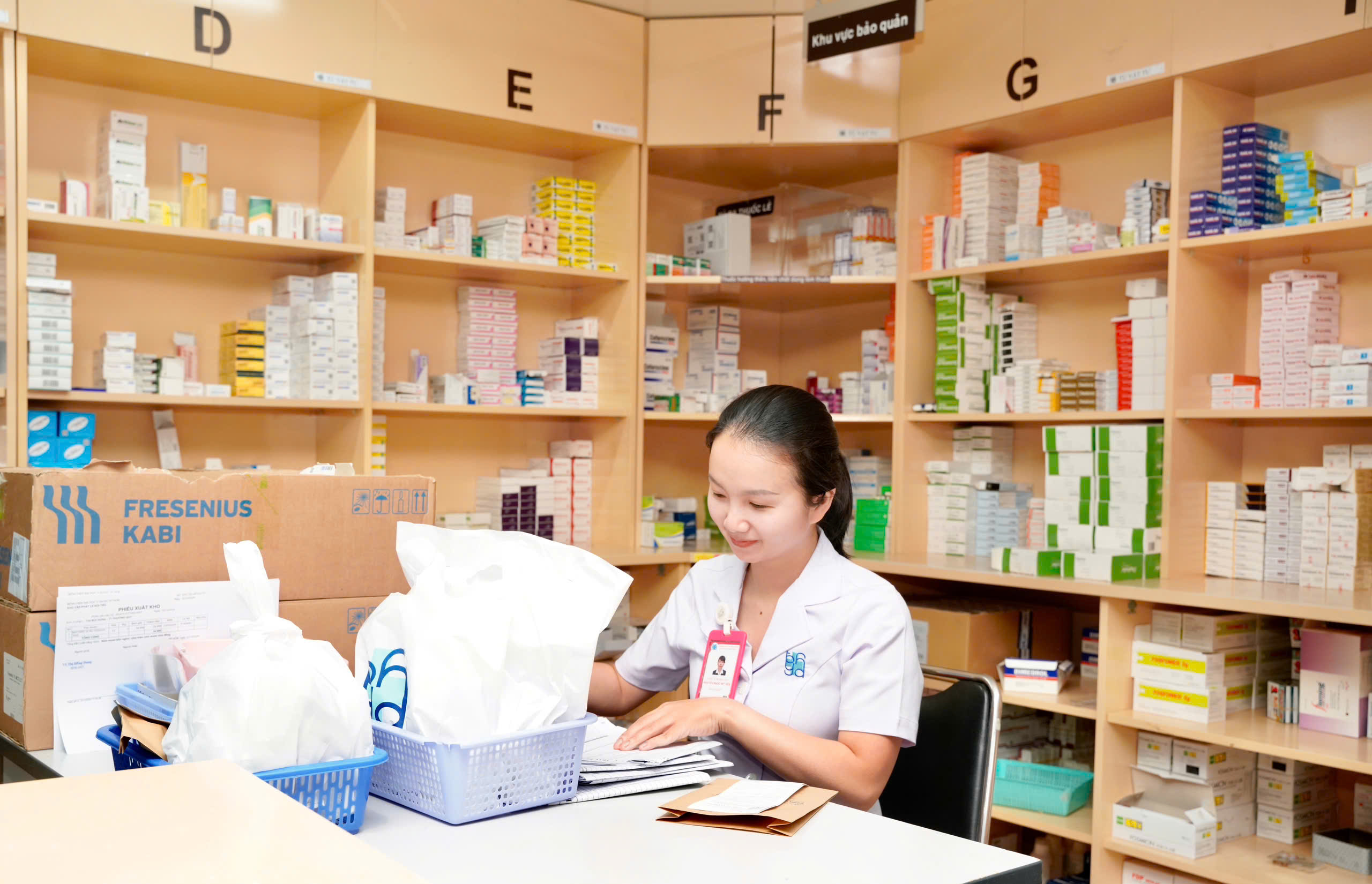 Bộ Y tế yêu cầu tăng cường kiểm tra, giám sát việc mua bán thuốc, nguyên liệu làm thuốc