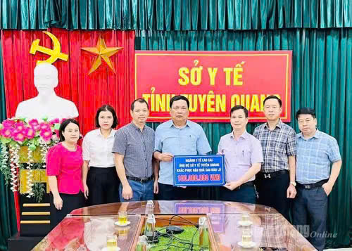 Lào Cai ủng hộ Thái Nguyên, Tuyên Quang ngăn ngừa dịch bệnh, chăm sóc sức khỏe người dân sau mưa lũ