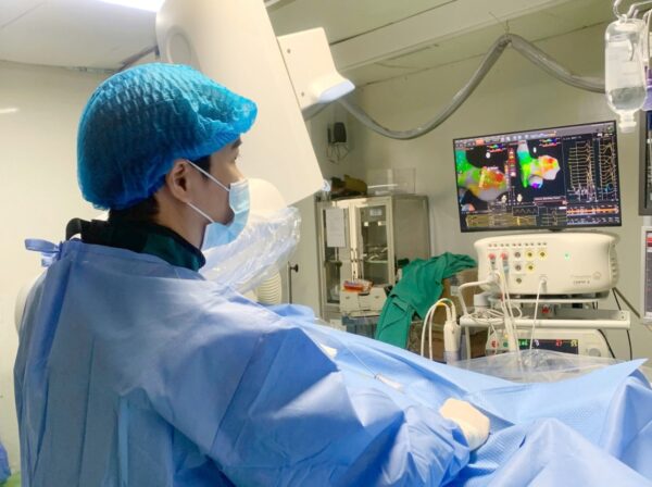 Bước tiến mới trong can thiệp tim mạch tại Phú Thọ: Làm chủ hệ thống lập bản đồ 3D hiện đại