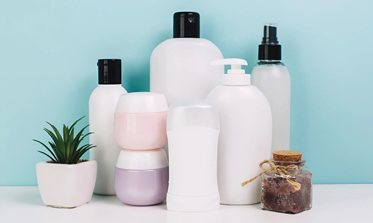 8 loại dầu gội, dung dịch vệ sinh bị thu hồi do chứa chất cấm