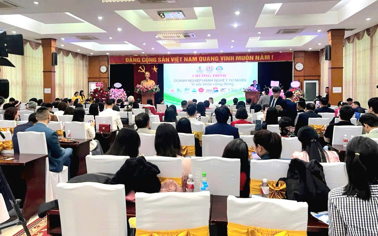 Ra mắt Ban vận động thành lập CLB Doanh nghiệp hành nghề Y tư nhân Hà Nội Ra mắt Ban vận động thành lập CLB Doanh nghiệp hành nghề Y tư nhân Hà Nội