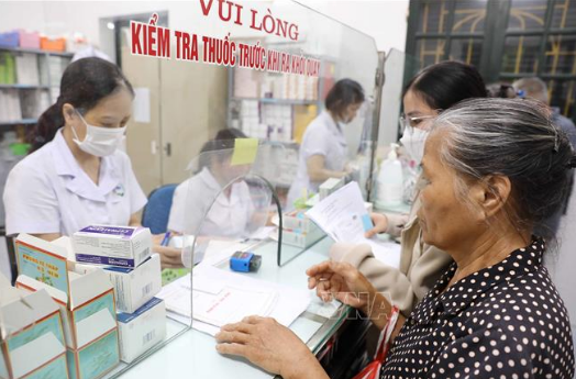 Đề xuất bổ sung thêm nhiều thuốc vào danh mục BHYT chi trả, có 30 thuốc điều trị ung thư