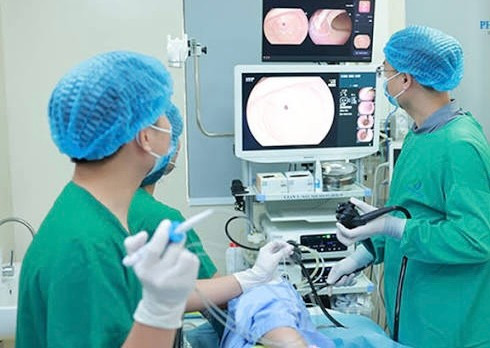 THỰC TRẠNG TƯ VẤN GIÁO DỤC SỨC KHỎE CỦA ĐIỀU DƯỠNG VÀ MỘT SỐ YẾU TỐ LIÊN QUAN TẠI KHỐI NGOẠI, BỆNH VIỆN ĐA KHOA HÀ ĐÔNG