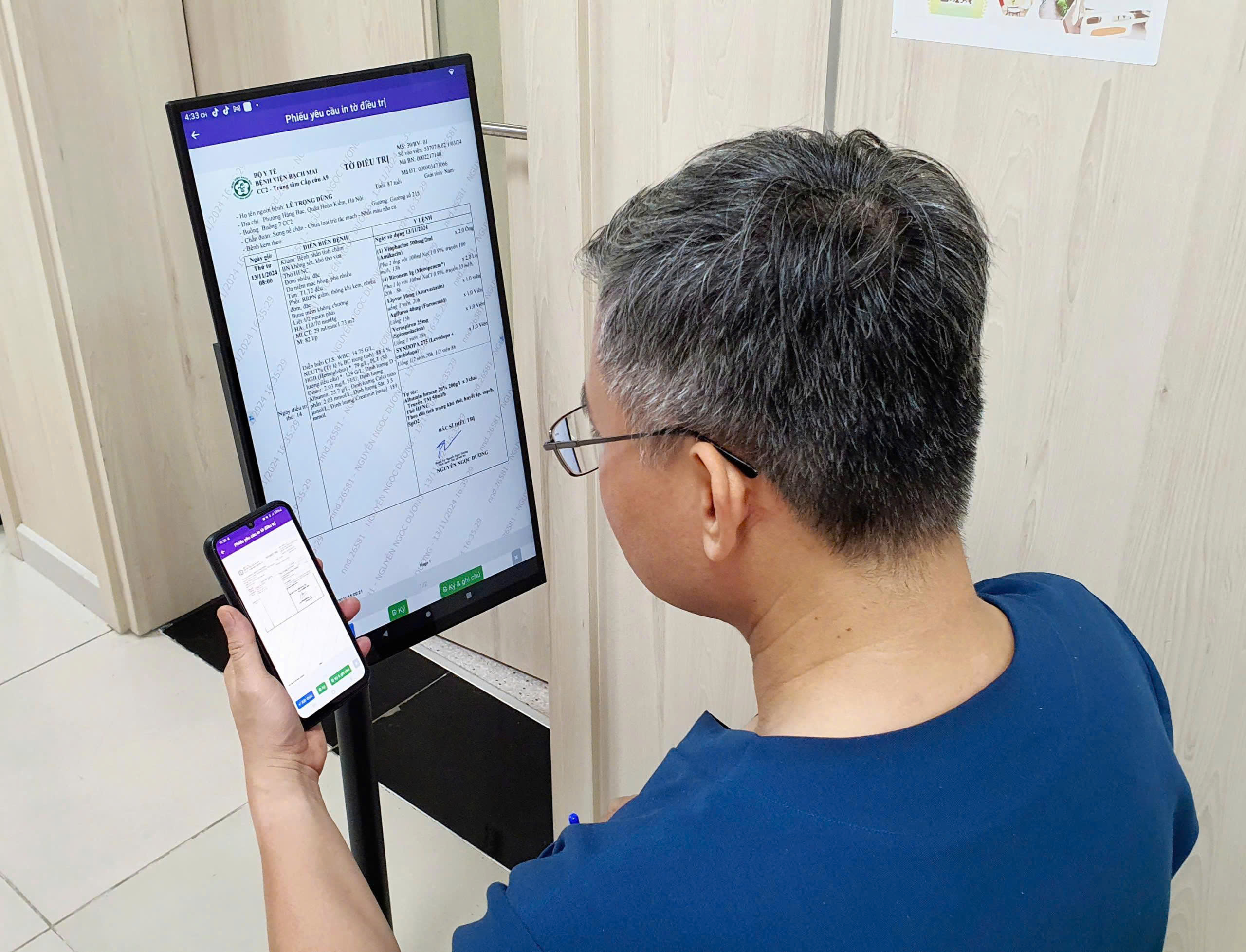 Bộ trưởng Bộ Y tế yêu cầu đẩy mạnh triển khai bệnh án điện tử tại cơ sở khám chữa bệnh Bộ trưởng Bộ Y tế yêu cầu đẩy mạnh triển khai bệnh án điện tử tại cơ sở khám chữa bệnh