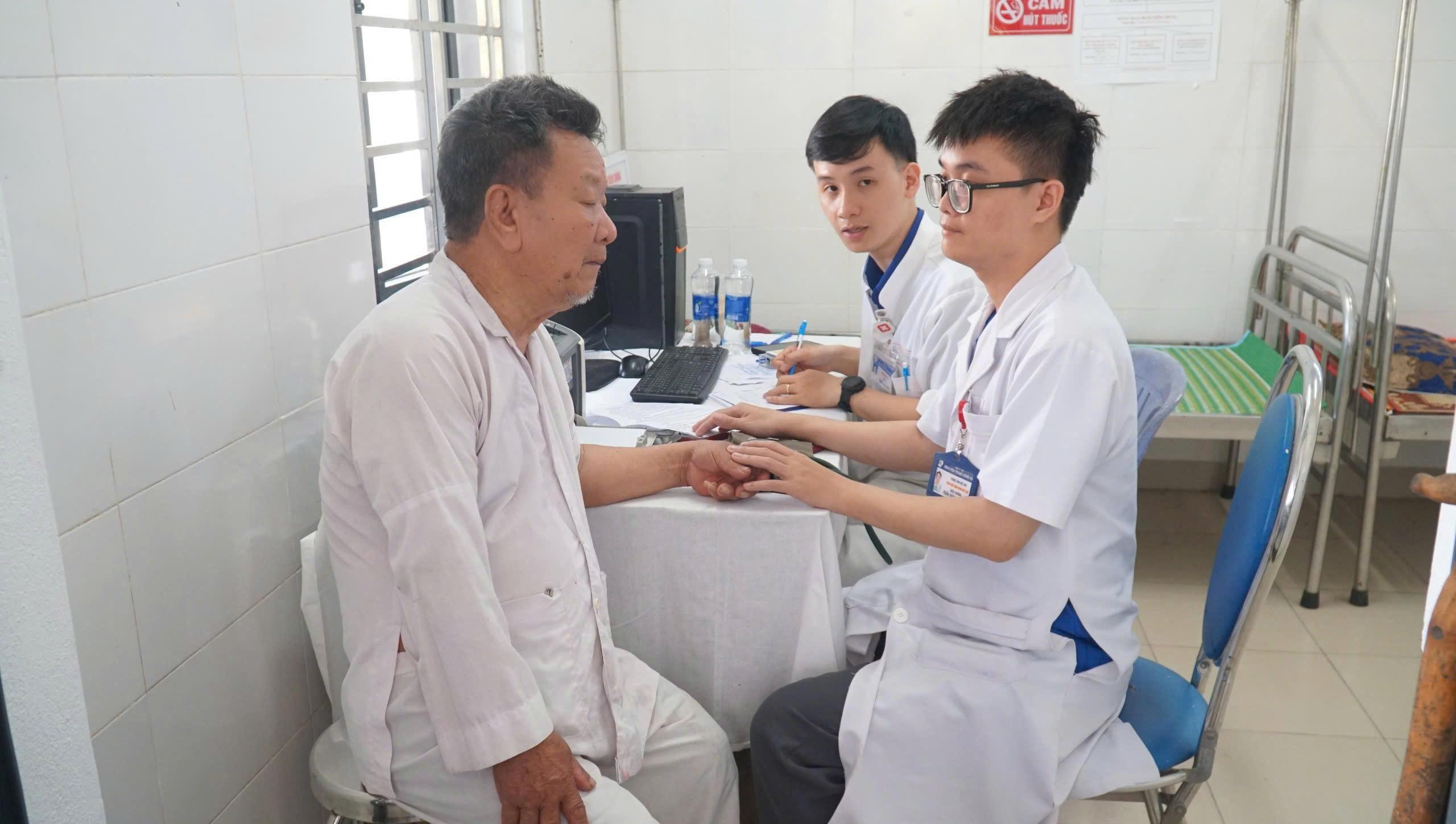 Bộ Y tế: Không được từ chối, chậm trễ cấp cứu người bệnh dịp nghỉ lễ