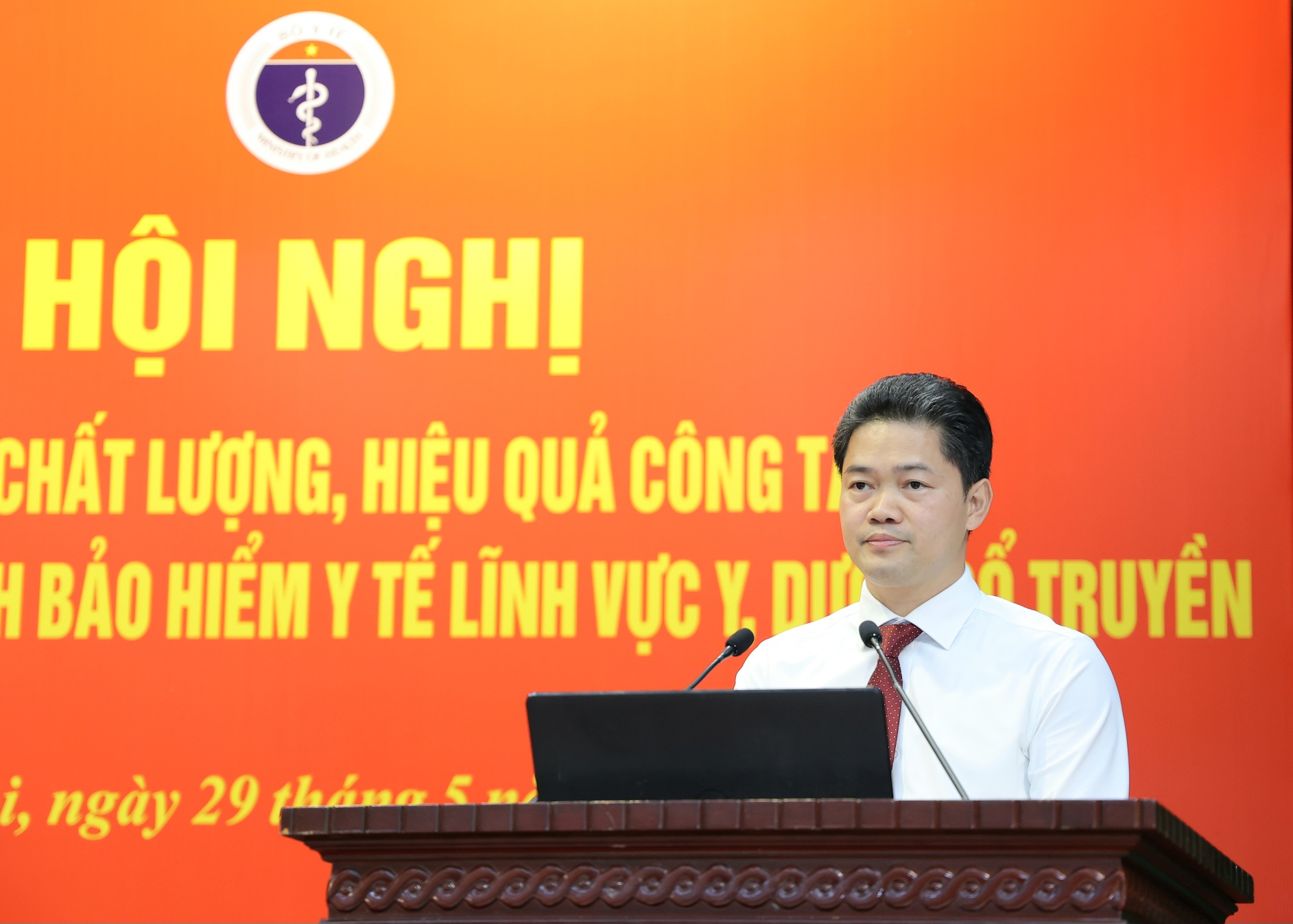 Hoàn thiện cơ chế để phát huy thế mạnh của y học cổ truyền