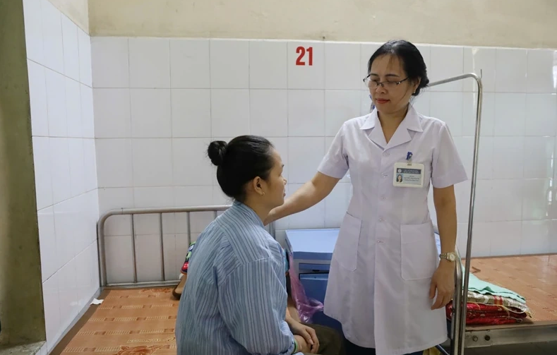 Đồng hành cùng người bệnh “đặc biệt”