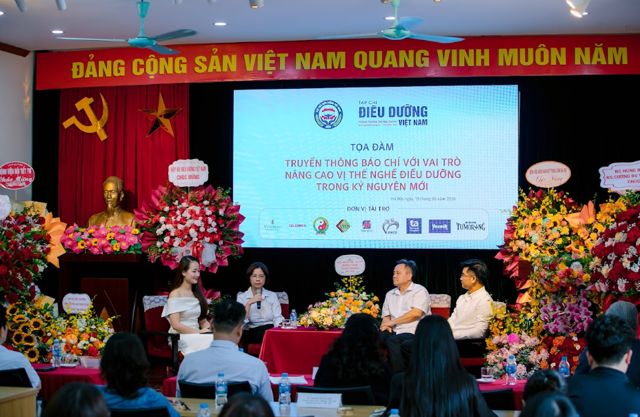 Truyền thông và hành trình nâng cao vị thế nghề Điều dưỡng Truyền thông và hành trình nâng cao vị thế nghề Điều dưỡng