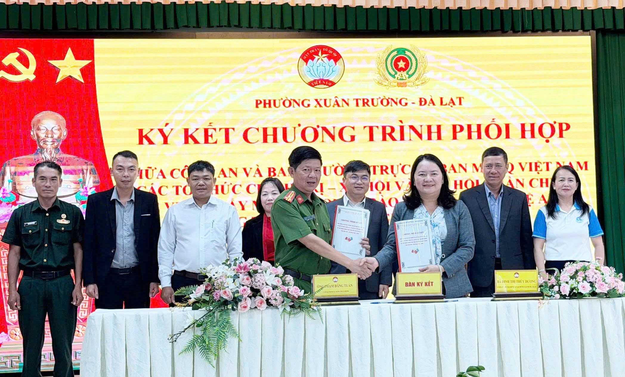 Lâm Đồng: Phường Xuân Trường ký kết đẩy mạnh phong trào Toàn dân bảo vệ ANTQ