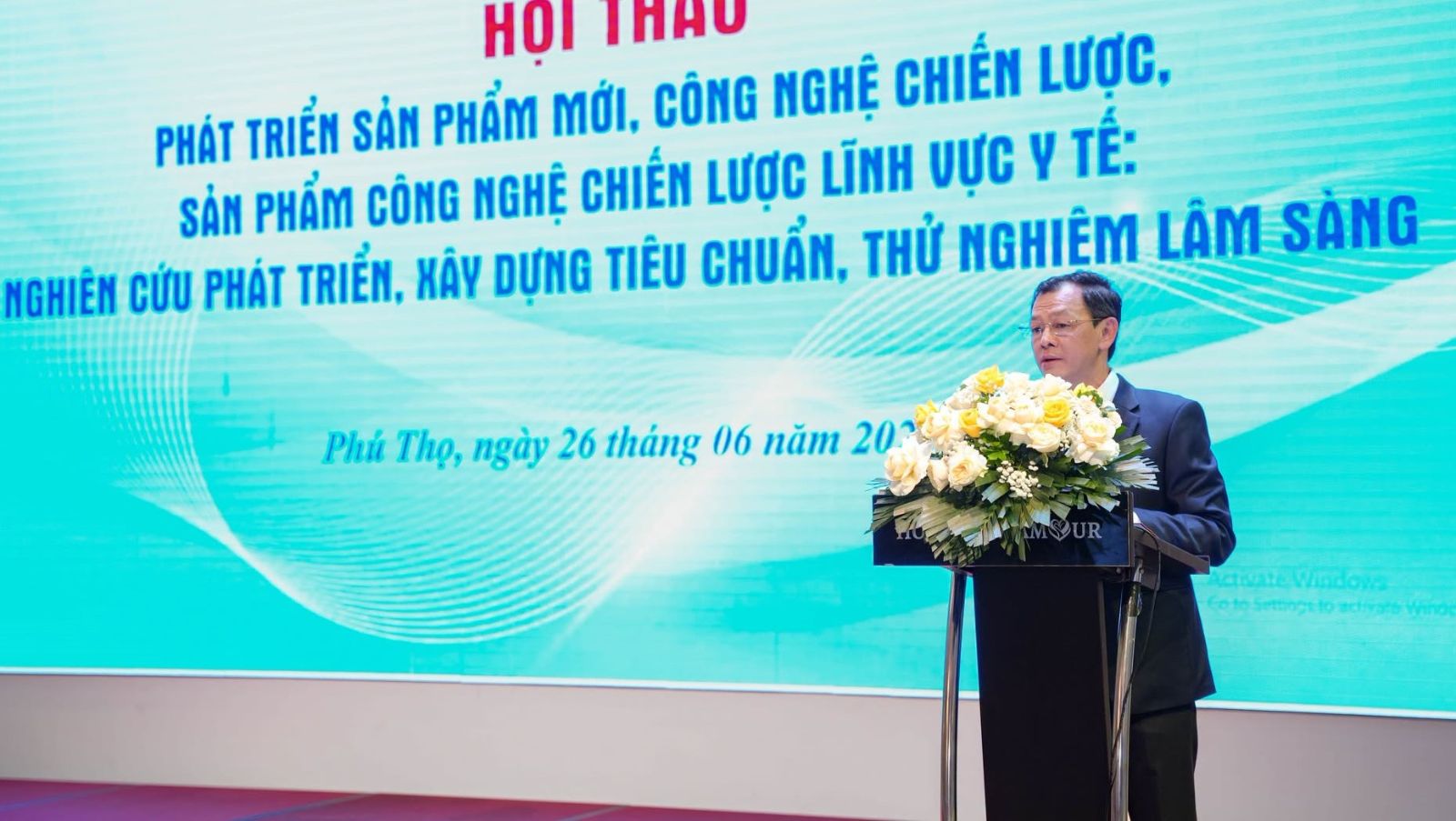 Thứ trưởng Nguyễn Tri Thức: Đổi mới cơ chế, tận dụng nguồn lực và đẩy nhanh việc đưa các sản phẩm khoa học công nghệ vào thực tiễn khám chữa bệnh