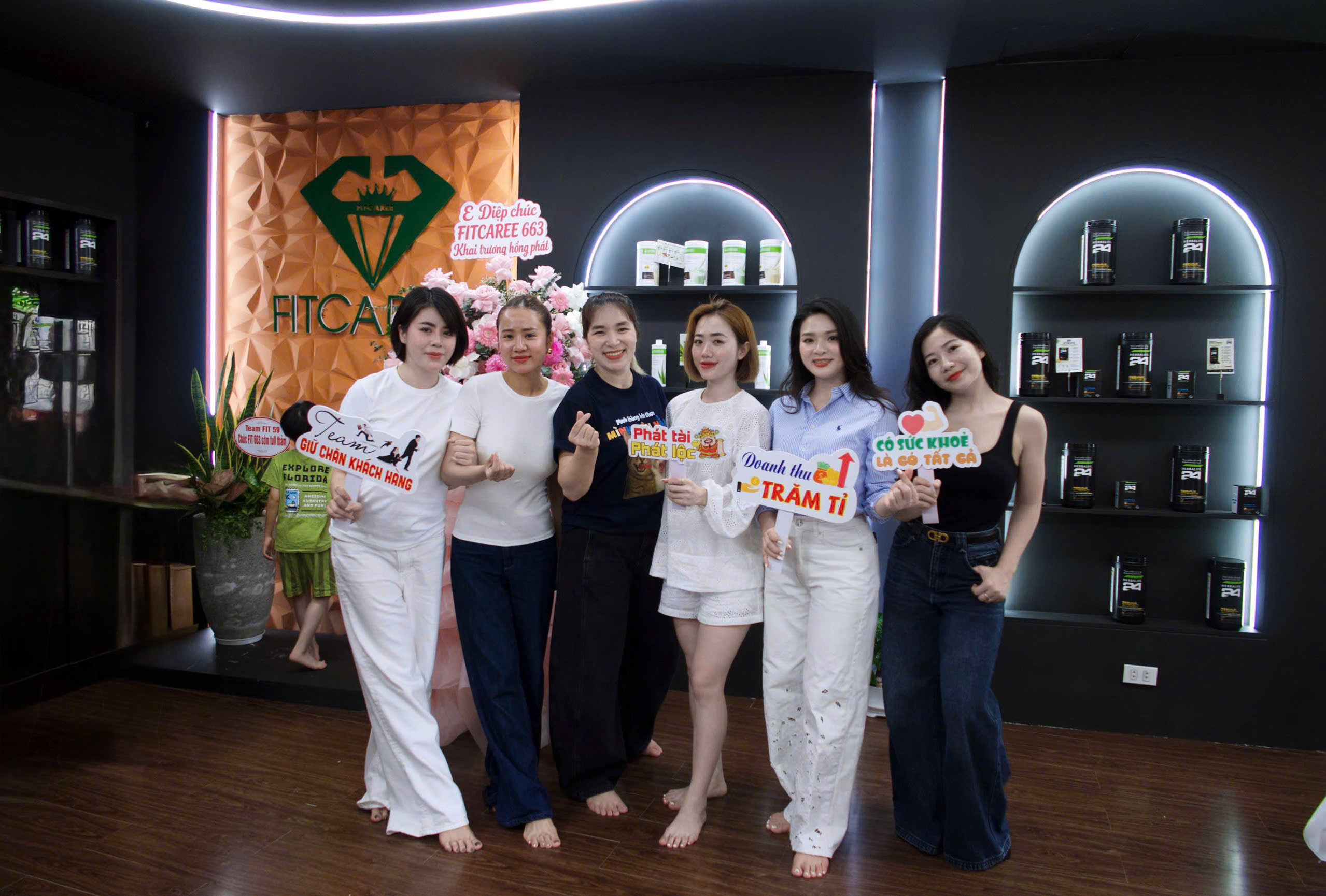 Fitcaree chính thức khai trương cơ sở thứ 663 tại Hà Nội Fitcaree chính thức khai trương cơ sở thứ 663 tại Hà Nội
