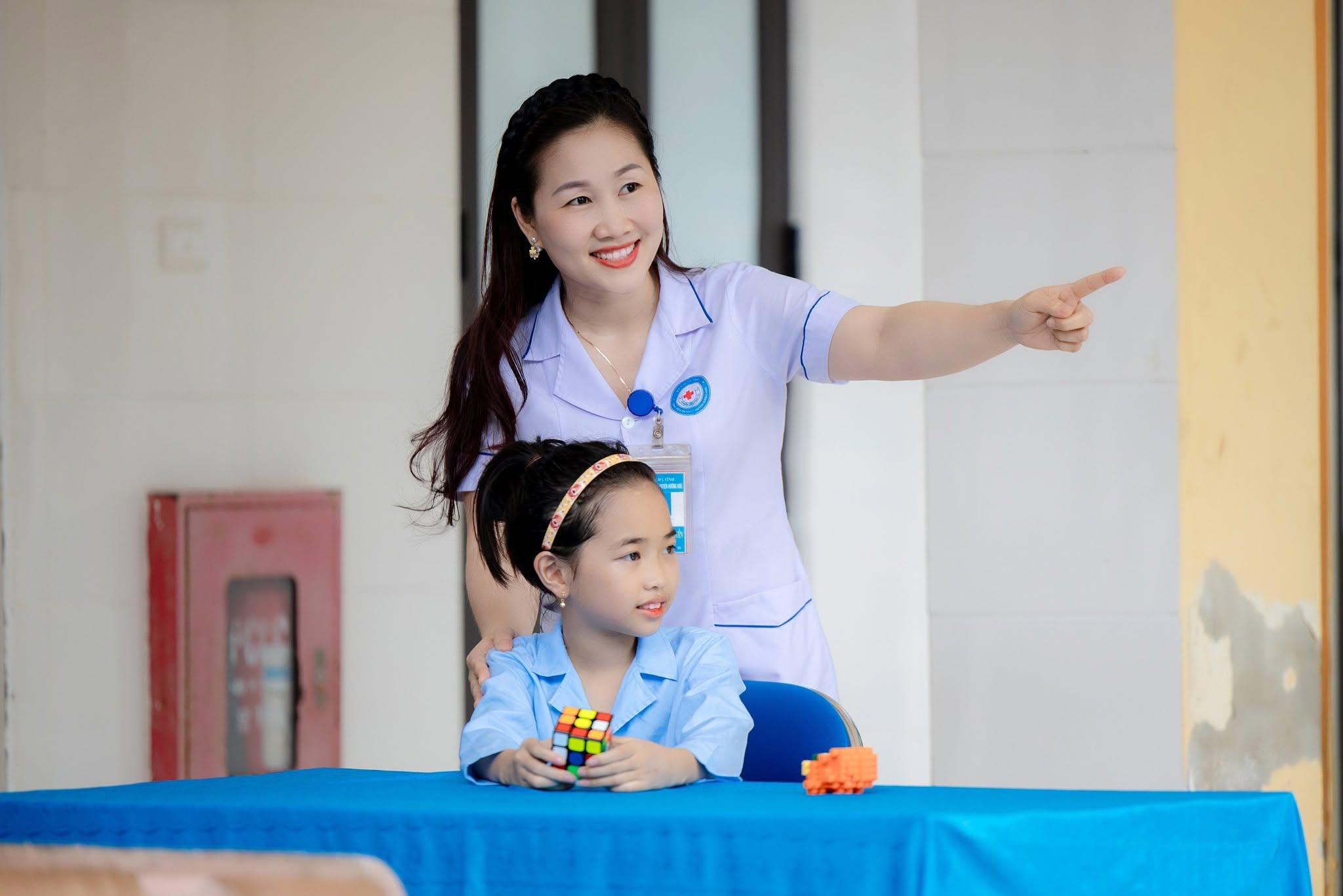 Niềm vui của người điều dưỡng nhi đôi khi chỉ là một nụ cười