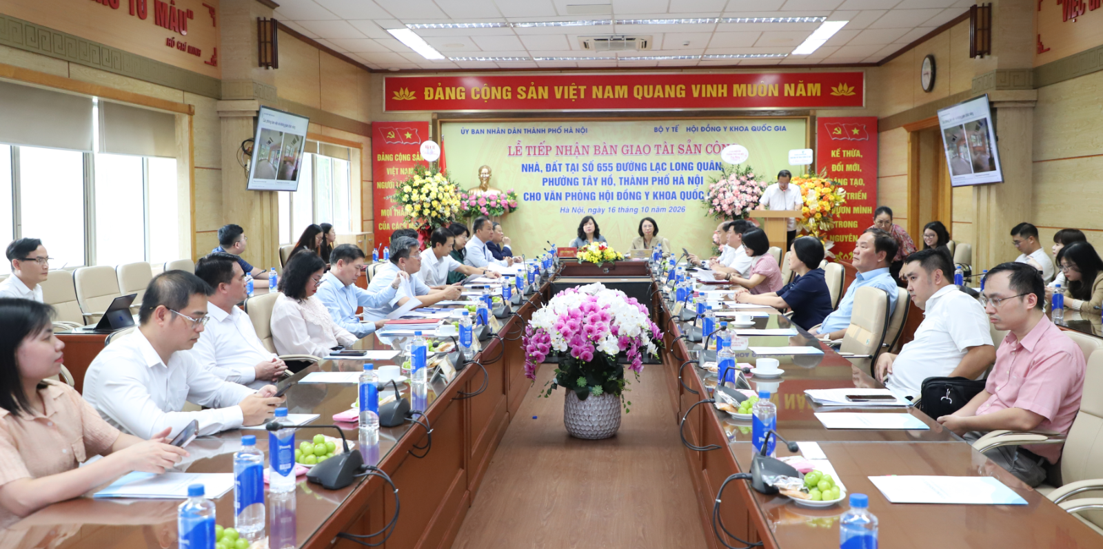 Bàn giao cơ sở nhà, đất tại Hà Nội cho Văn phòng Hội đồng Y khoa Quốc gia