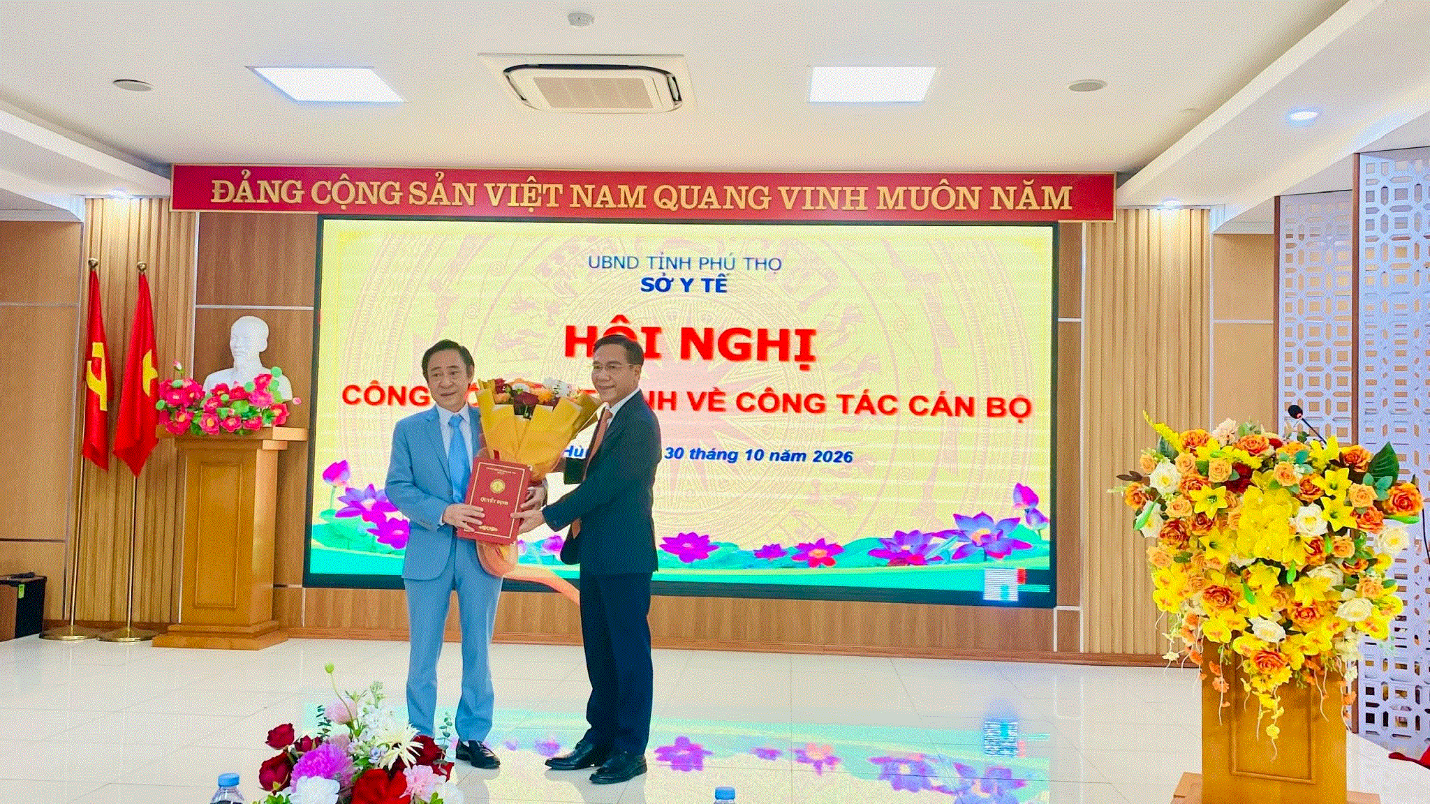 TS.BS. Nguyễn Giang Long, Phó Giám đốc Sở Y tế Phú Thọ, giữ chức vụ Giám đốc Trung tâm Y tế khu vực Đoan Hùng
